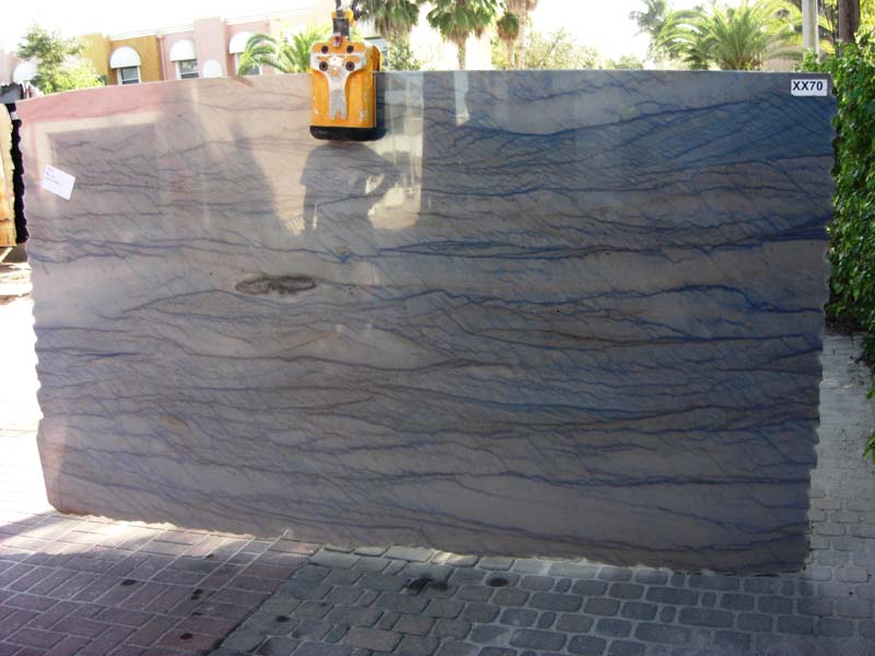 AZUL MACAUBAS SLAB